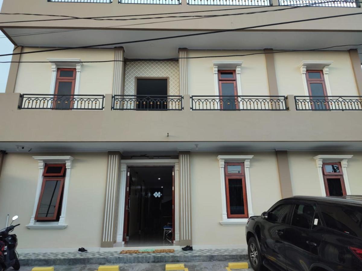 M1 Residence Manado Extérieur photo
